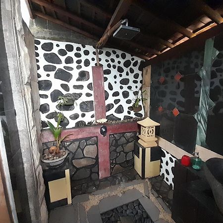 Sasak Lebung Home Senggigi Room photo