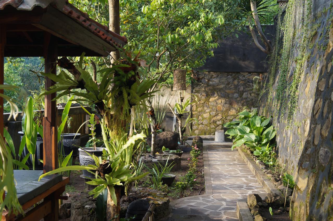 Sasak Lebung Home Senggigi Exterior photo